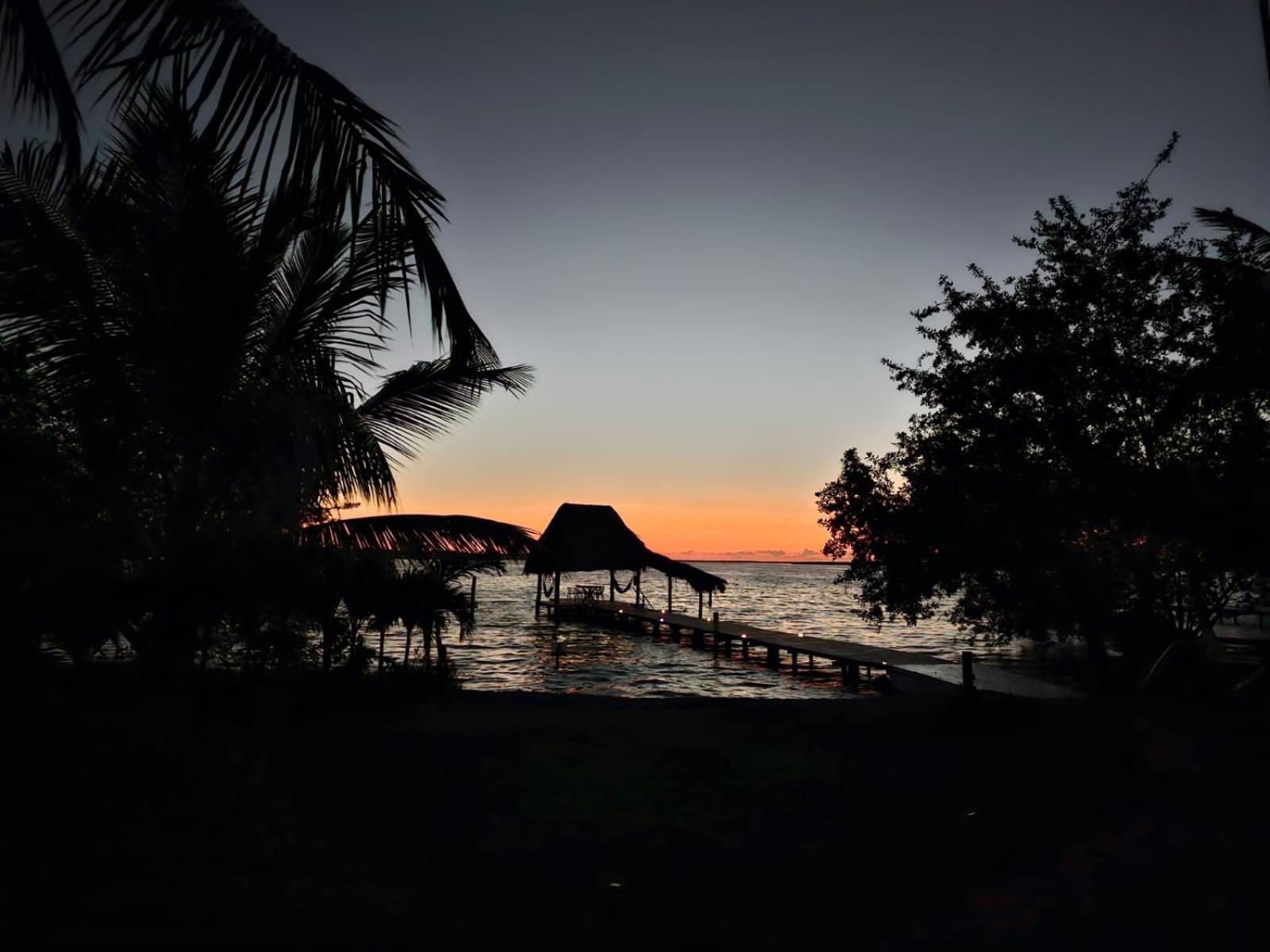Cabana Con Muelle Privado En La Laguna De Бакалар Екстериор снимка
