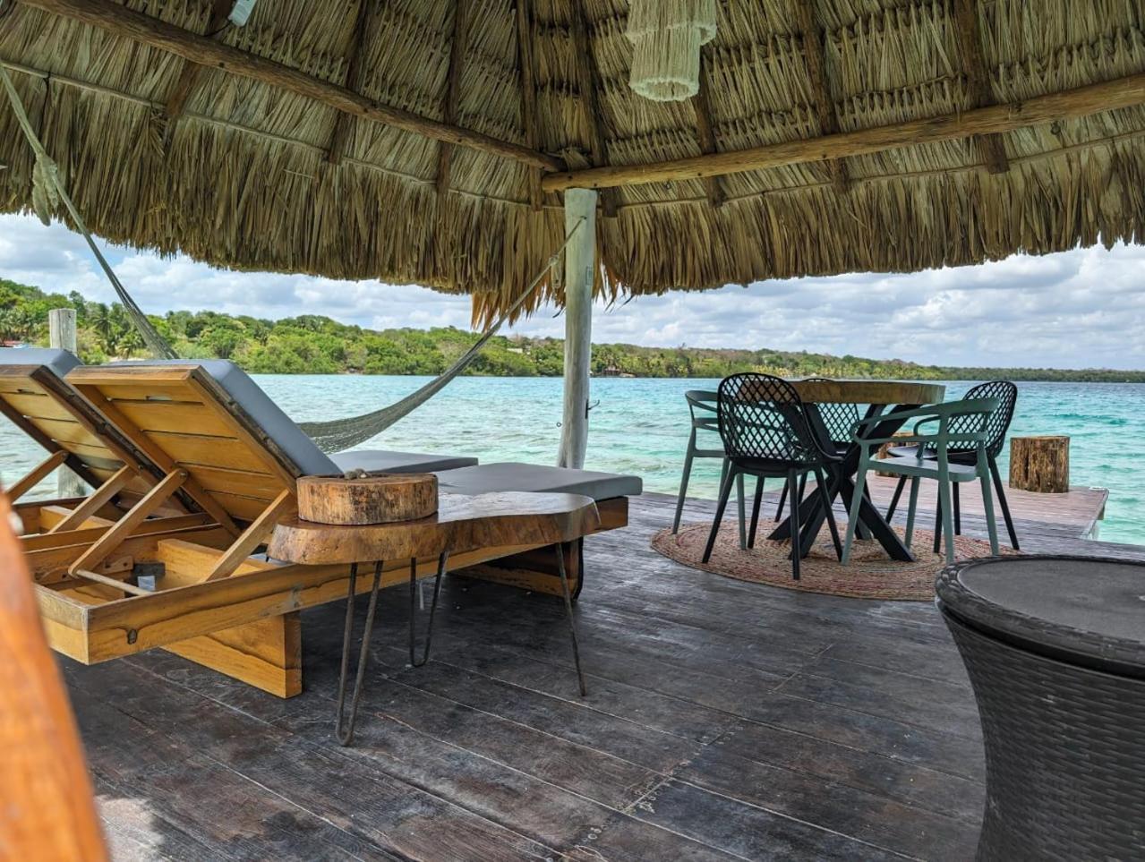 Cabana Con Muelle Privado En La Laguna De Бакалар Екстериор снимка